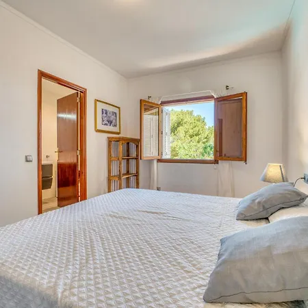 Holiday home Quiros *