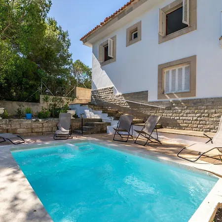 Quiros Holiday home *